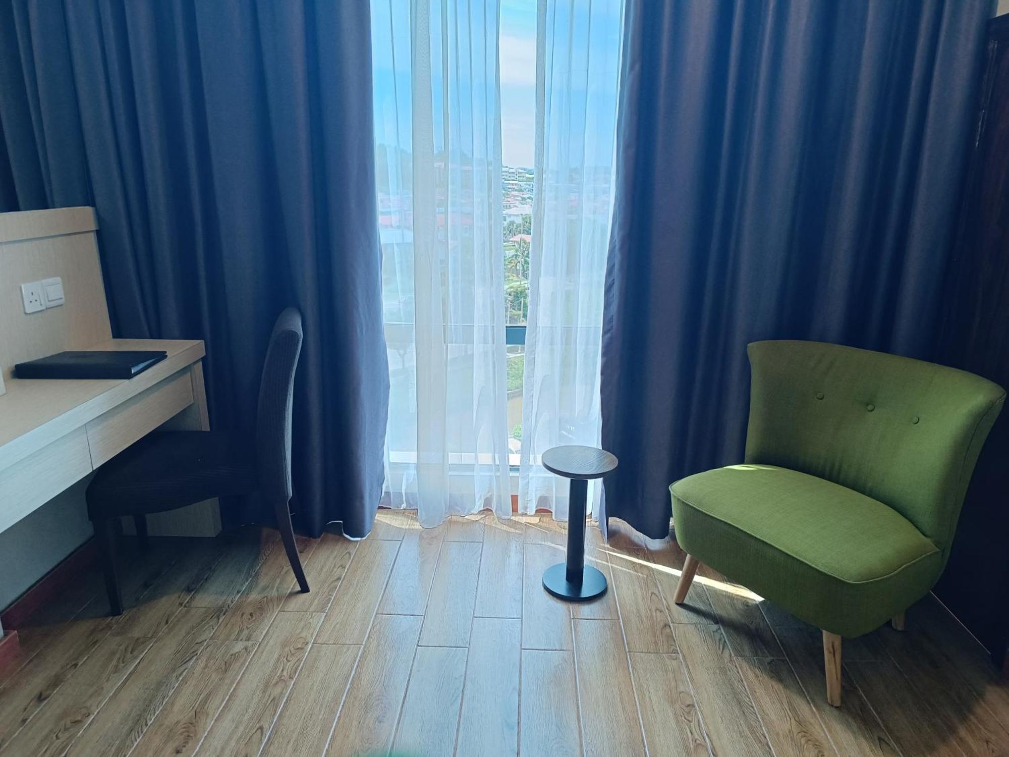 Lintas Platinum Hotel Kota Kinabalu Esterno foto